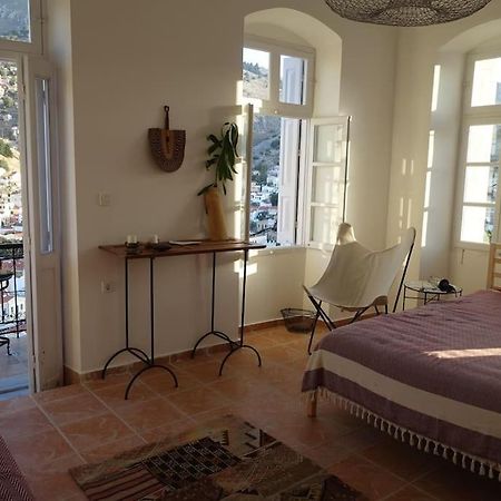 Maison Avec Terrasses Et Vues Simi Zewnętrze zdjęcie