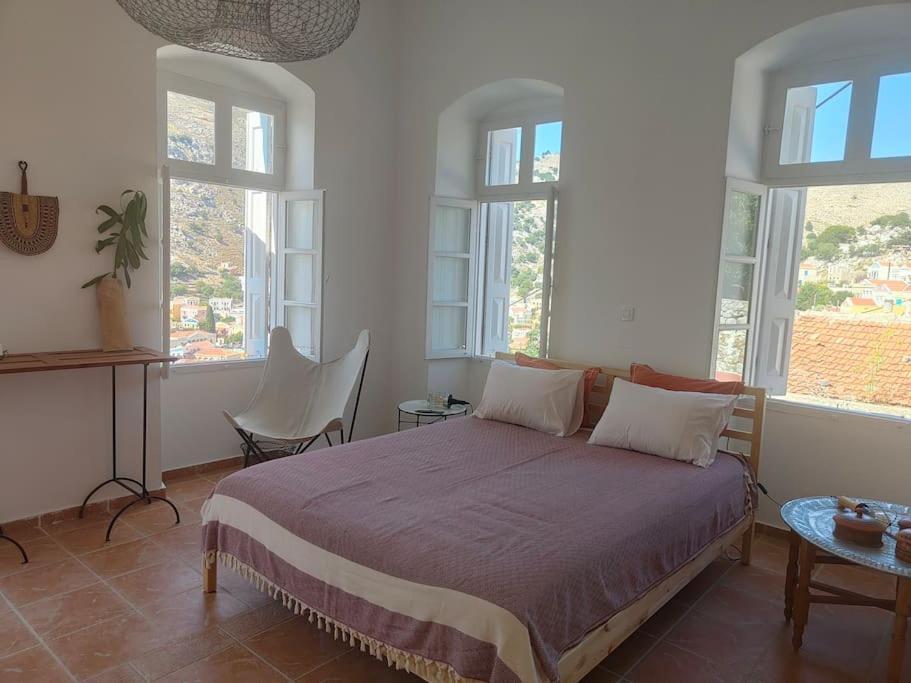 Maison Avec Terrasses Et Vues Simi Zewnętrze zdjęcie